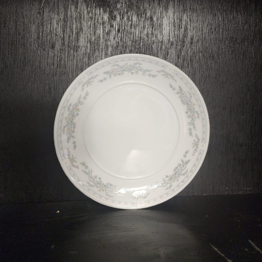 Vintage 1980s Somerset By NL Excel, Fruit, Dessert Plate. 7" Diameter